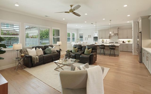 3057 Carrousel St, Lodi, CA 95242