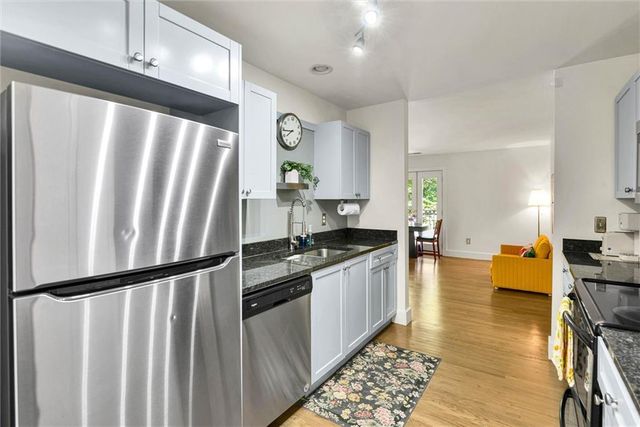 2023 Oakview Road SE 222, Atlanta, GA 30317