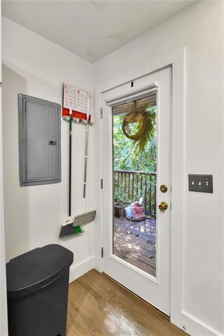 2023 Oakview Road SE 222, Atlanta, GA 30317