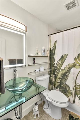 2023 Oakview Road SE 222, Atlanta, GA 30317