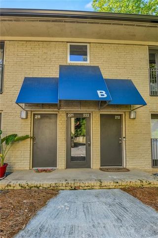 2023 Oakview Road SE 222, Atlanta, GA 30317