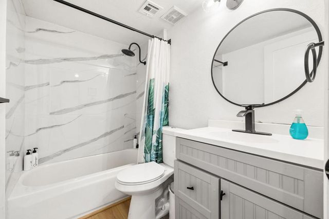 1433 E Caleta Way, Palm Springs, CA 92262