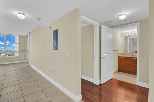 2681 N Flamingo Rd 1903S, Sunrise, FL 33323