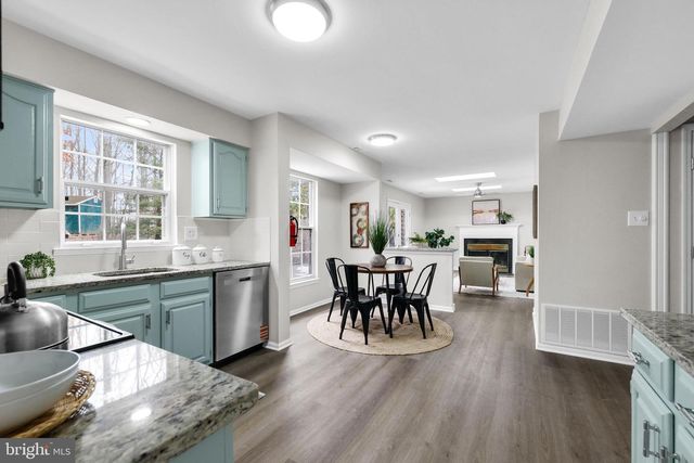 26 GREYSTONE LN, Sicklerville, NJ 08081