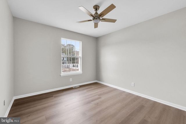 26 GREYSTONE LN, Sicklerville, NJ 08081