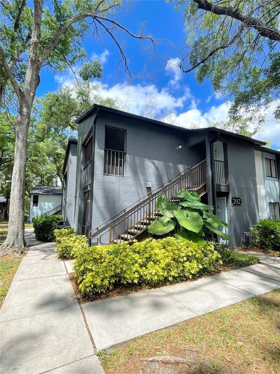 202 RIVERBEND DRIVE 201, Altamonte Springs, FL 32714