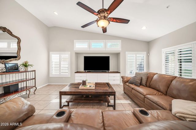 8039 W BRIDEN Lane, Peoria, AZ 85383