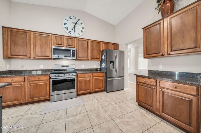 8039 W BRIDEN Lane, Peoria, AZ 85383