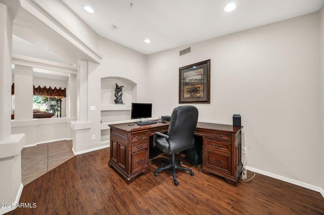 8039 W BRIDEN Lane, Peoria, AZ 85383