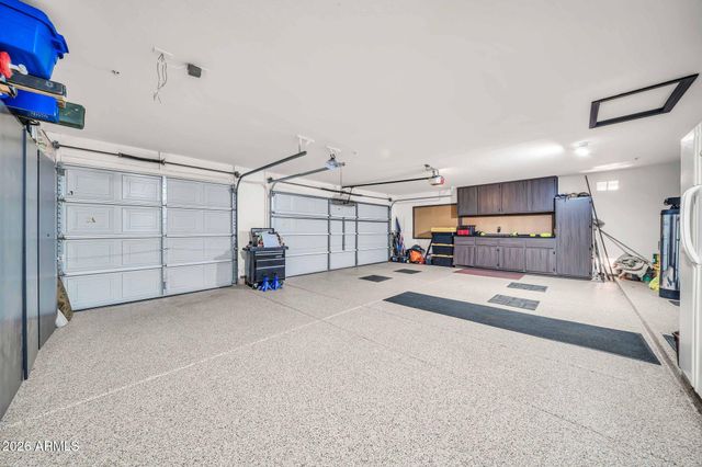 8039 W BRIDEN Lane, Peoria, AZ 85383