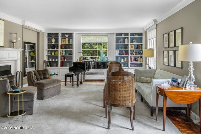 4309 Brookside Road, Ottawa Hills, OH 43615