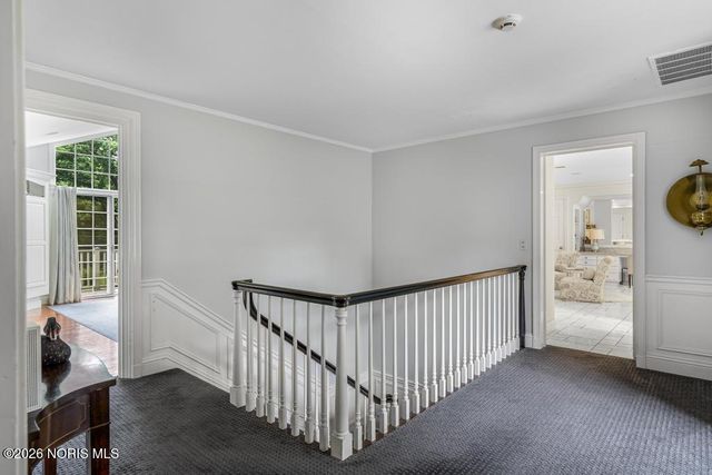 4309 Brookside Road, Ottawa Hills, OH 43615