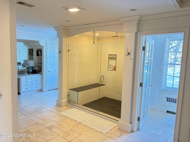 4309 Brookside Road, Ottawa Hills, OH 43615