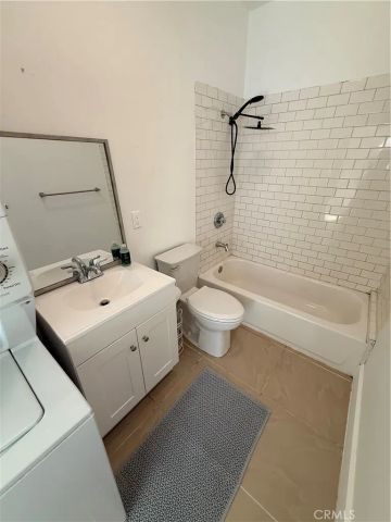 5509 Crebs Avenue, Tarzana, CA 91356