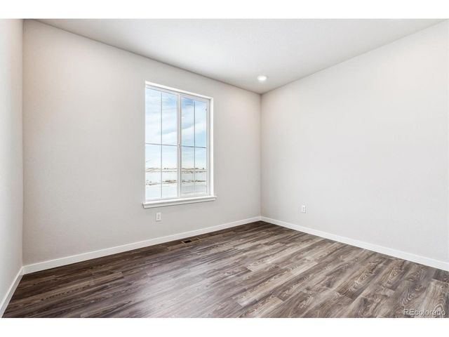 14476 Heritage Dr, Mead, CO 80504