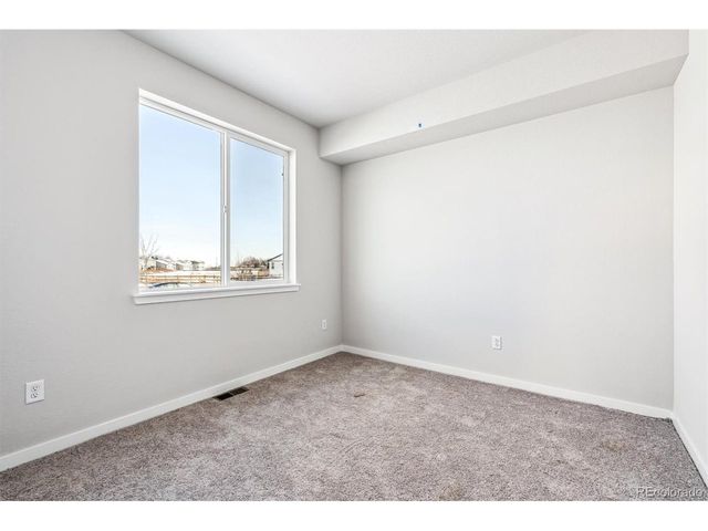 14476 Heritage Dr, Mead, CO 80504