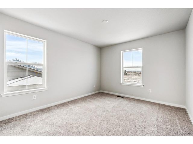 14476 Heritage Dr, Mead, CO 80504