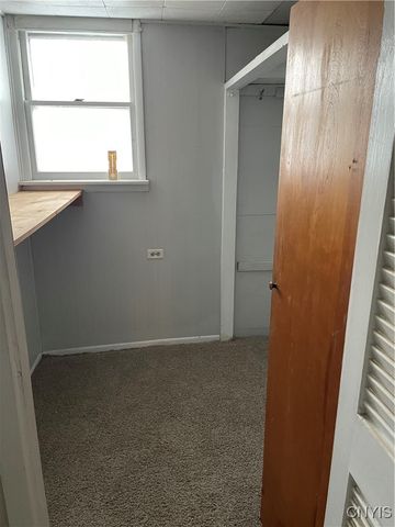 19 Grove Avenue, Auburn, NY 13021