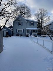 19 Grove Avenue, Auburn, NY 13021