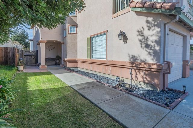 1099 Twin Creeks Drive, Salinas, CA 93905