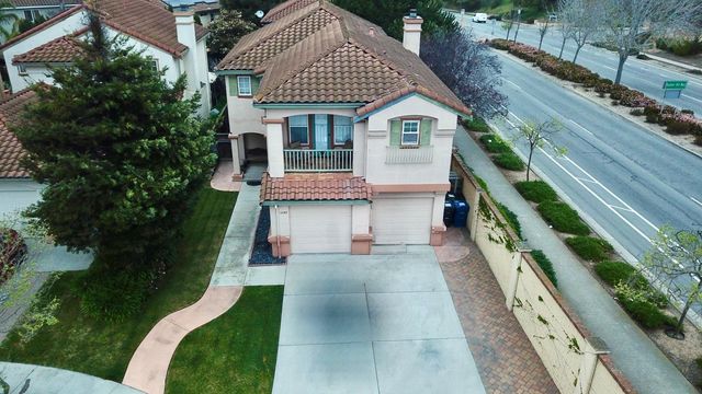 1099 Twin Creeks Drive, Salinas, CA 93905