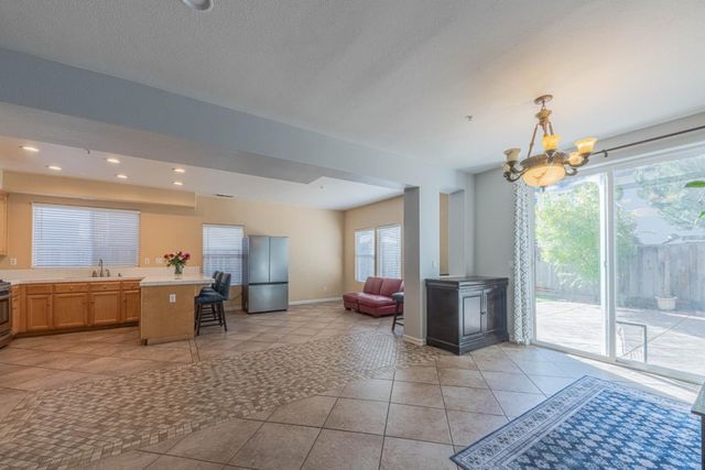 1099 Twin Creeks Drive, Salinas, CA 93905