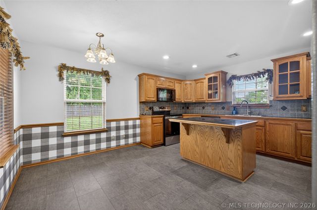 7820 N 161st East Court, Owasso, OK 74055