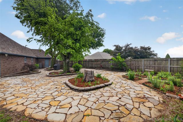 7820 N 161st East Court, Owasso, OK 74055
