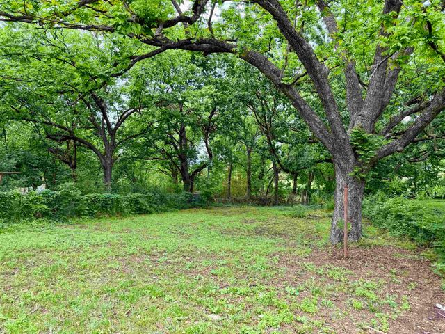 1412 W Cherry St, Clarksville, AR 72830