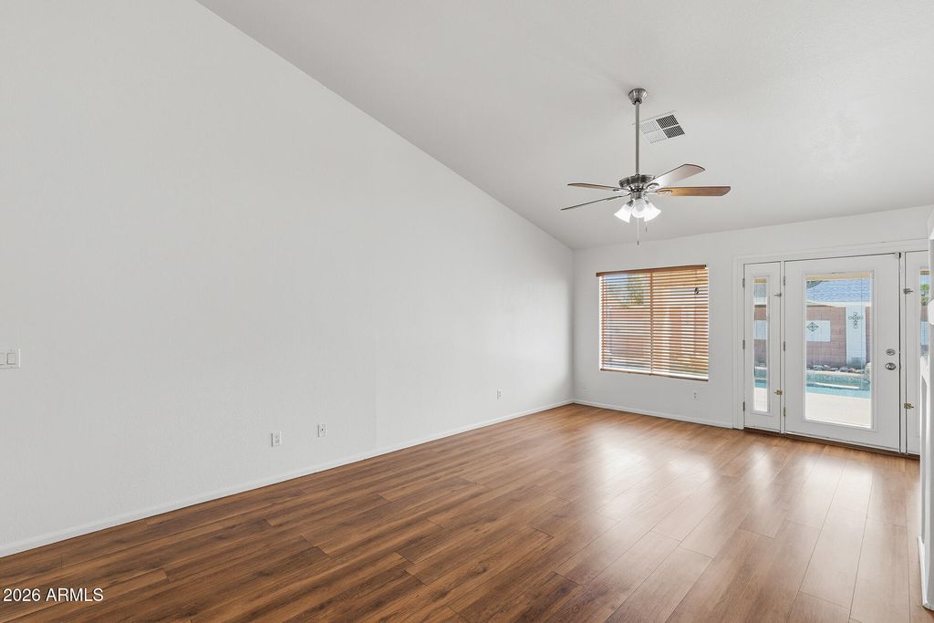 18807 N 50TH Avenue, Glendale, AZ 85308 — photo 5
