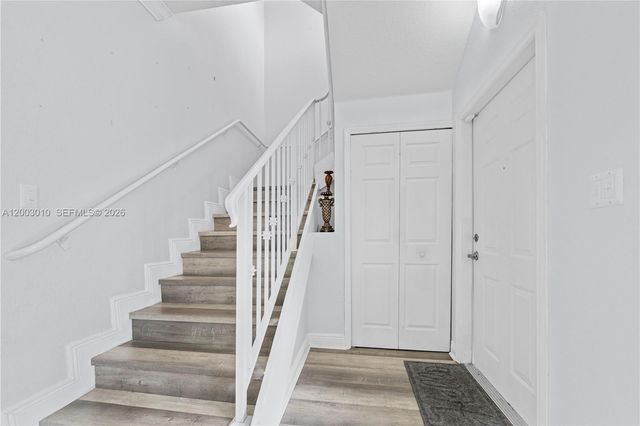 7452 NW 178th St, Hialeah, FL 33015