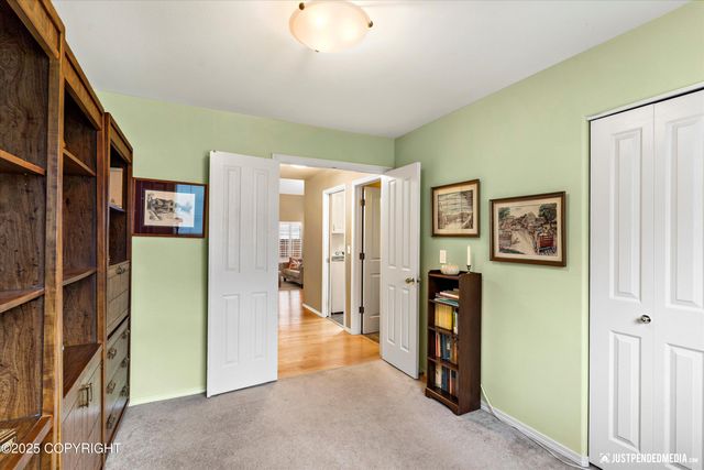 18932 Mountain Point Drive, Eagle River, AK 99577