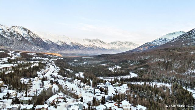18932 Mountain Point Drive, Eagle River, AK 99577