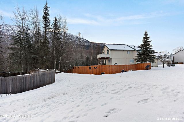 18932 Mountain Point Drive, Eagle River, AK 99577