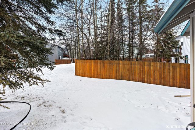 18932 Mountain Point Drive, Eagle River, AK 99577