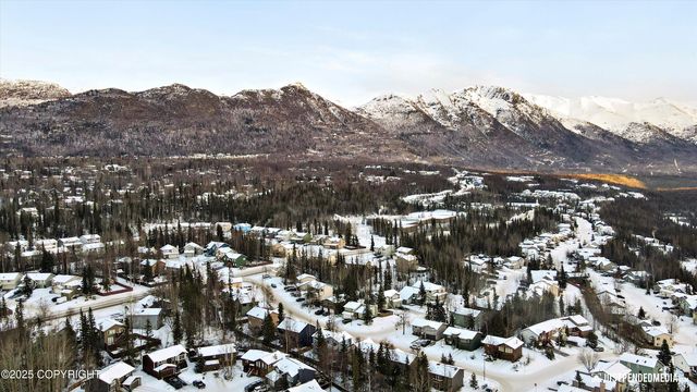 18932 Mountain Point Drive, Eagle River, AK 99577