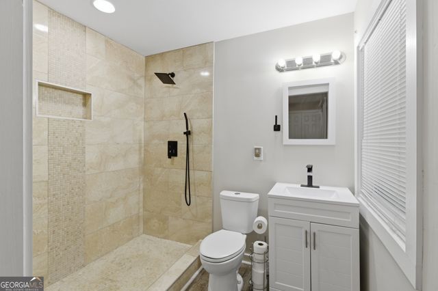 5948 James Road, Austell, GA 30168