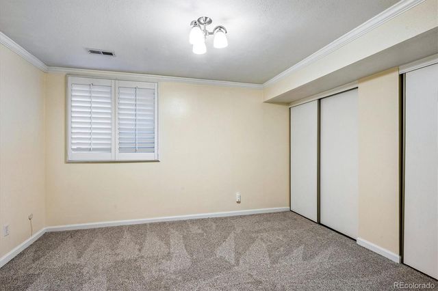 1180 S Monaco Parkway 5, Denver, CO 80224