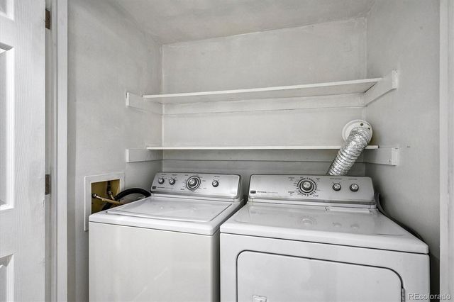 1180 S Monaco Parkway 5, Denver, CO 80224