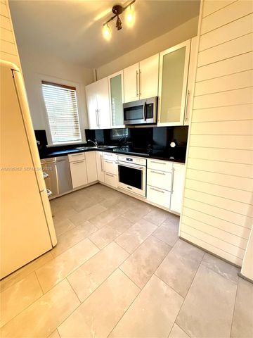 900 16th Street 108, Miami Beach, FL 33139
