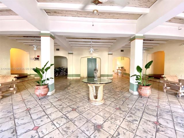 900 16th Street 108, Miami Beach, FL 33139