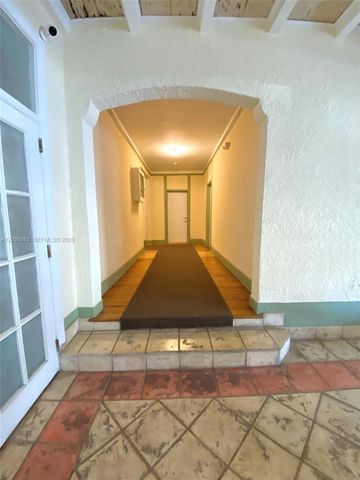 900 16th Street 108, Miami Beach, FL 33139