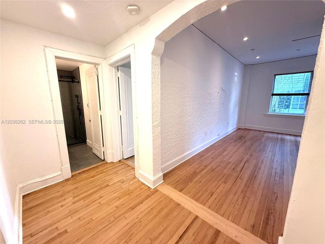 900 16th Street 108, Miami Beach, FL 33139
