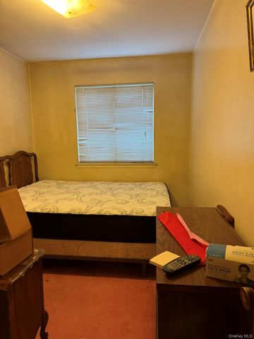 41-38 74, Elmhurst, NY 11373