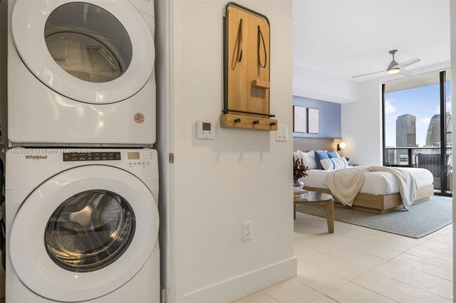 159 NE 6th St 3610, Miami, FL 33132