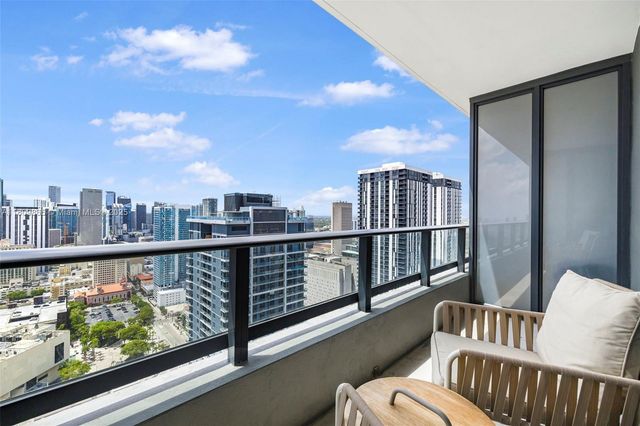 159 NE 6th St 3610, Miami, FL 33132