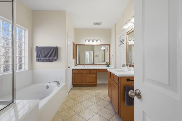 954 Firthwood Drive, Conroe, TX 77301