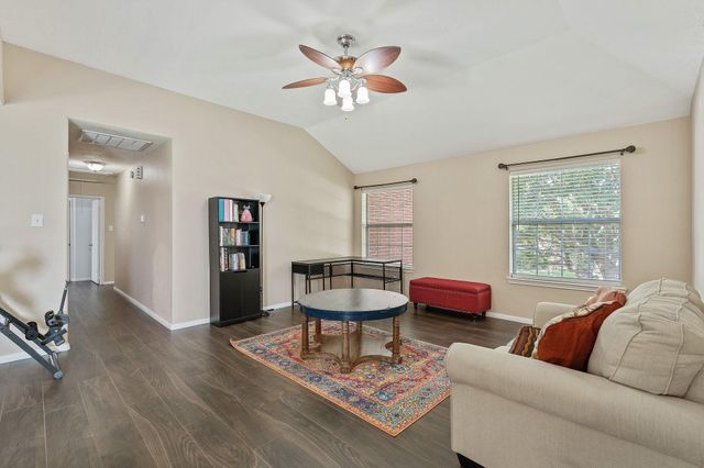 954 Firthwood Drive, Conroe, TX 77301