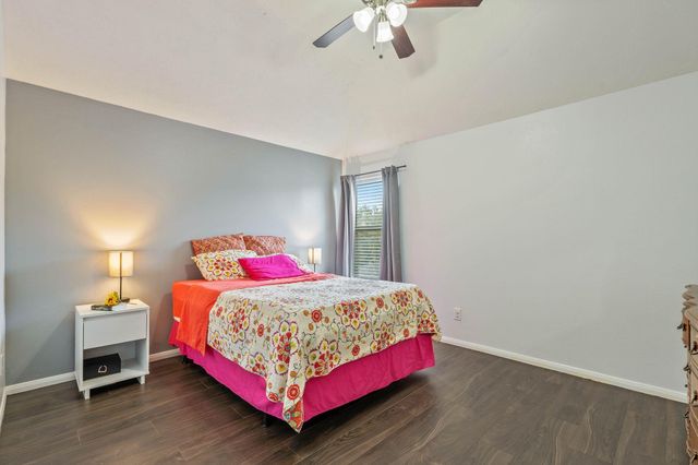 954 Firthwood Drive, Conroe, TX 77301