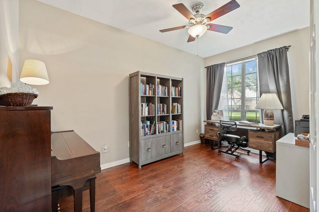 954 Firthwood Drive, Conroe, TX 77301